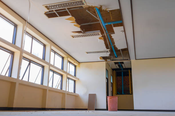 Best Emergency water damage restoration  in Trophy Clu, TX